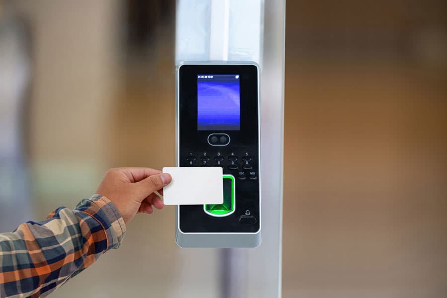 Elija el sistema de control más adecuado para su empresa